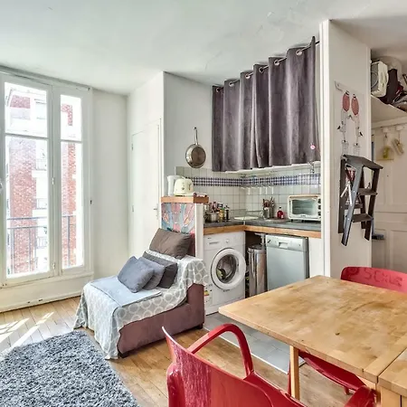 Appartamento Detailed Household - Lovely Parigi